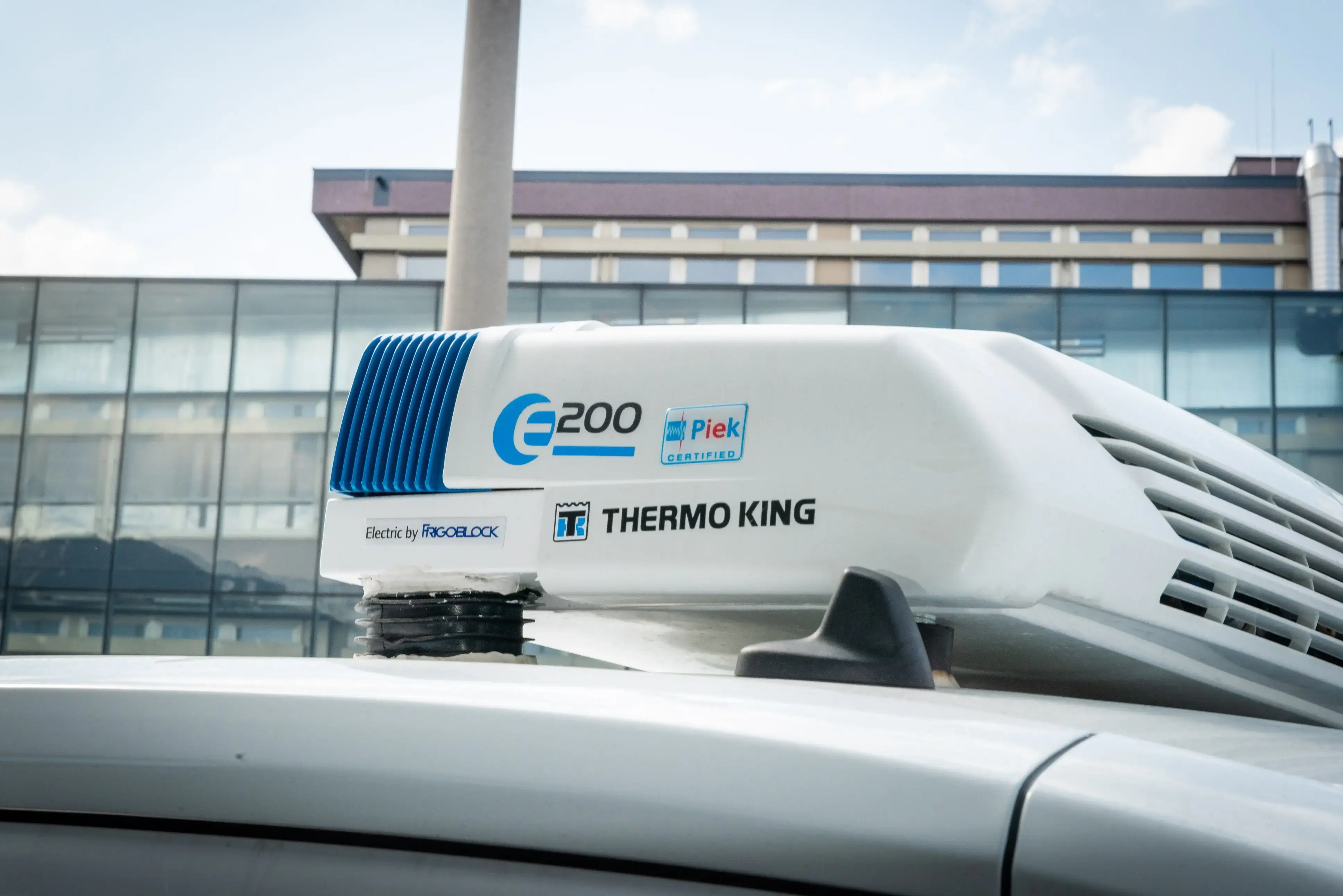 E-200_Thermo King_Kastenwagen