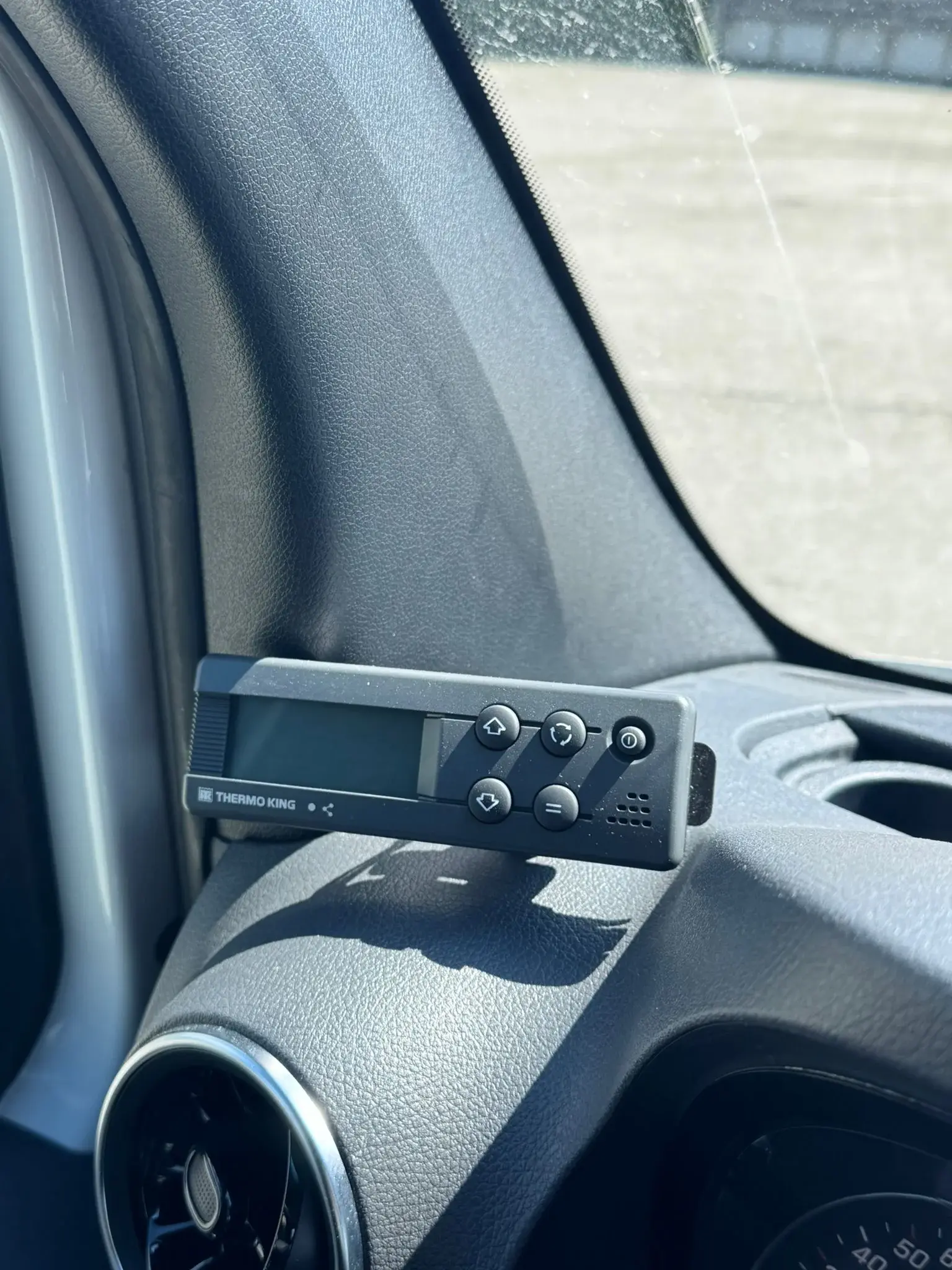 Mercedes eSprinter L2H2 RWD_3