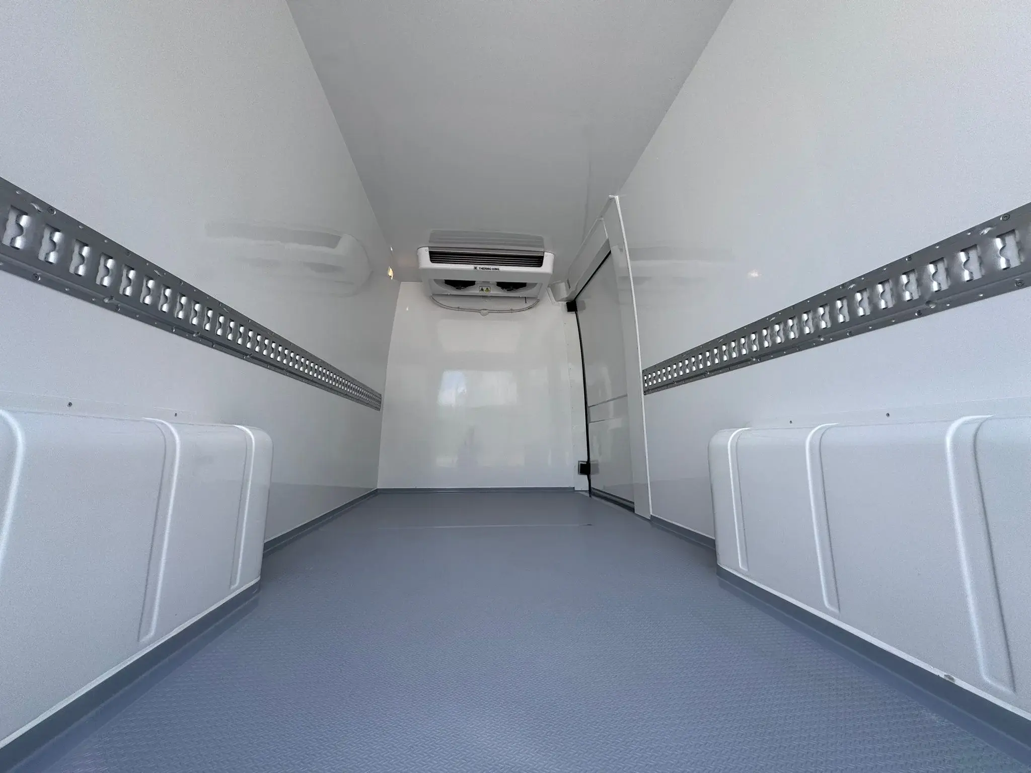 Renault Master L2H2 FWD_7